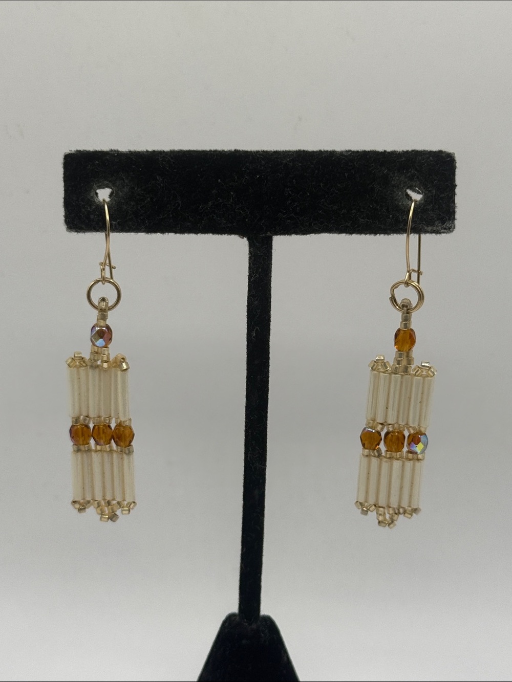 Vintage Gold Tone Beige Cream Seed Beaded Dangle Drop Statement Earrings